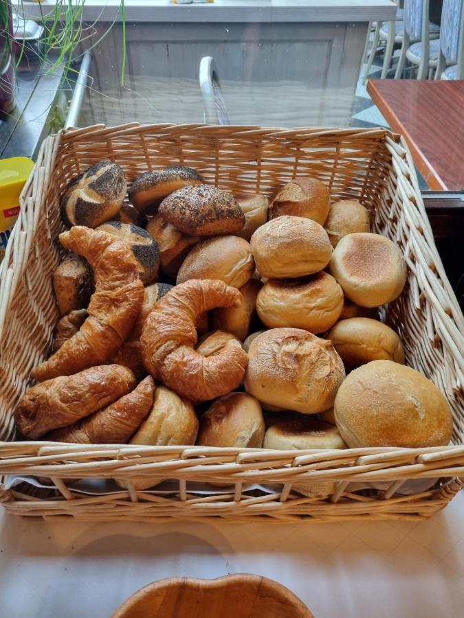 Bauer'S Pension-Restaurant-Catering Grosshabersdorf Экстерьер фото
